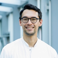 Dr. Daniel Wenk