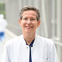 Dr. Bettina Schöfer