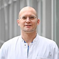 Dr. Florian Geyer