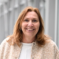 Yvonne Muffert
